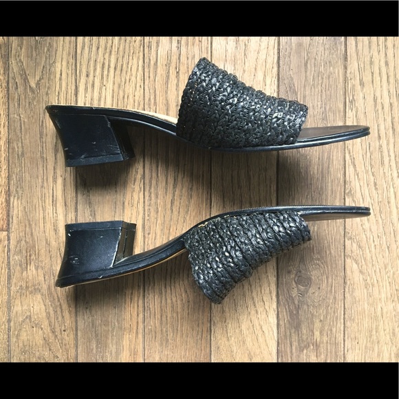 Vintage Shoes - Black raffia mule sandal slides